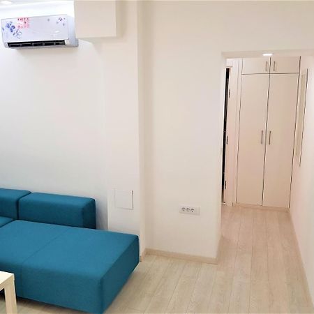 Asya Blue Apartment Belgrado Buitenkant foto