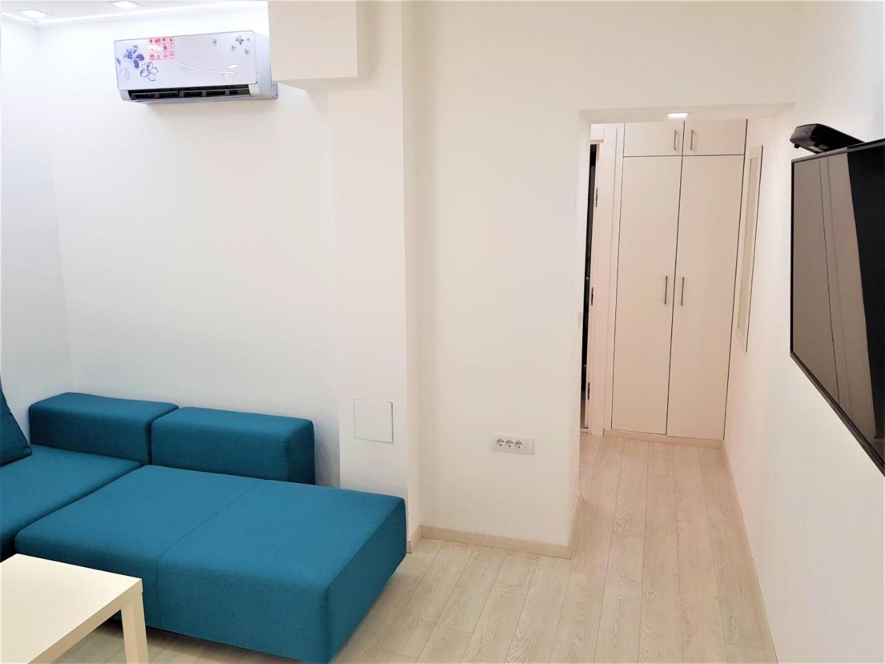 Asya Blue Apartment Belgrado Buitenkant foto