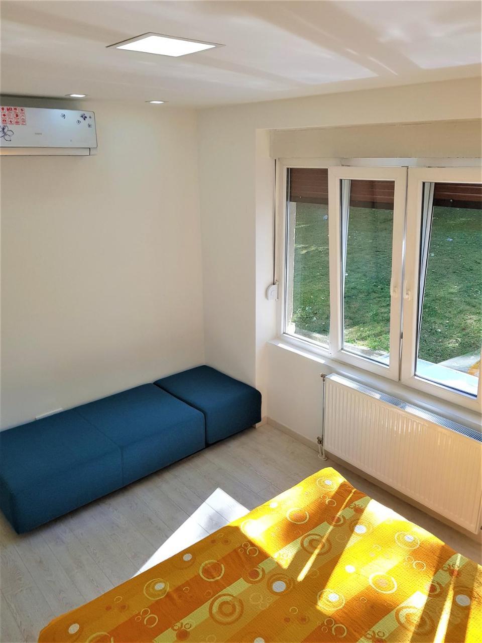 Asya Blue Apartment Belgrado Buitenkant foto